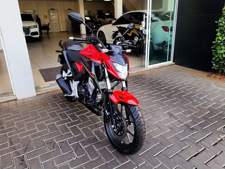 HONDA CB 300F Twister Flex