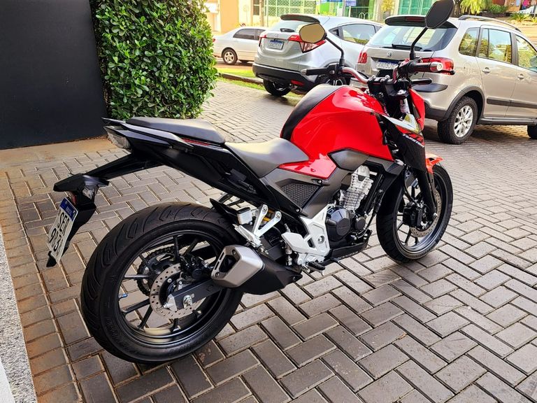 HONDA CB 300F Twister Flex