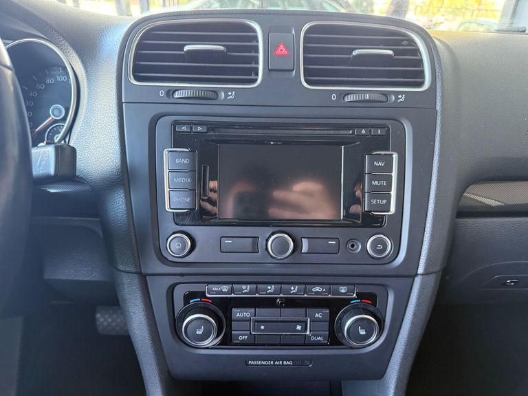 VolksWagen JETTA Variant 2.5 20V 170cv Tiptronic