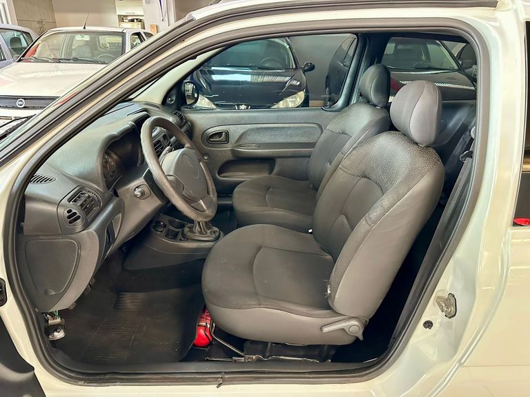 Renault Clio Authentique 1.0/1.0 Hi-Power 16V 3p