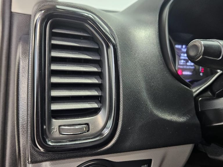 Fiat Toro Freedom 1.8 16V Flex Aut.