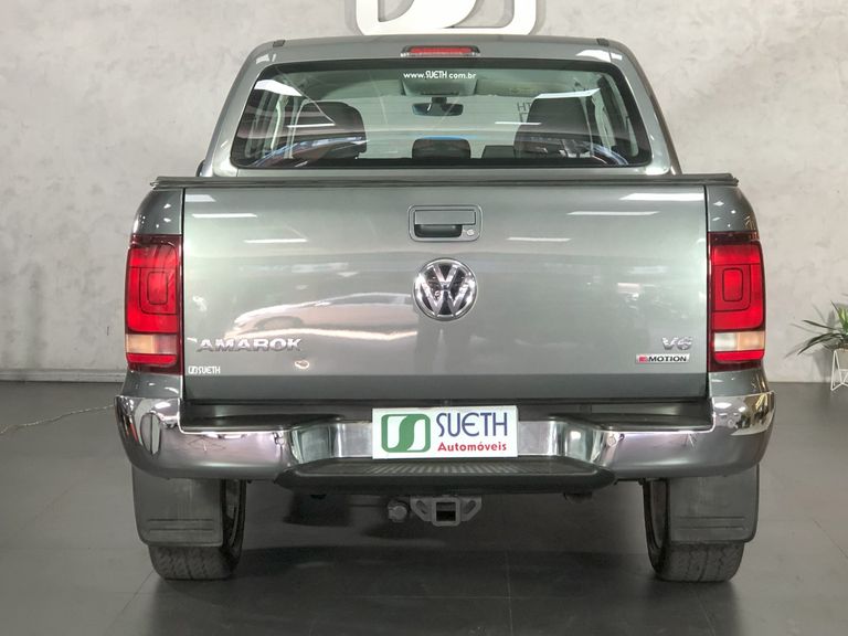 VolksWagen AMAROK Highline CD 3.0 4x4 TB Dies. Aut.