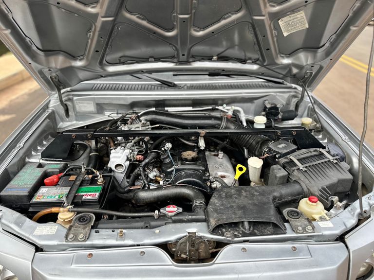 Mitsubishi Pajero TR4 2.0/ 2.0 Flex 16V 4x4 Mec.