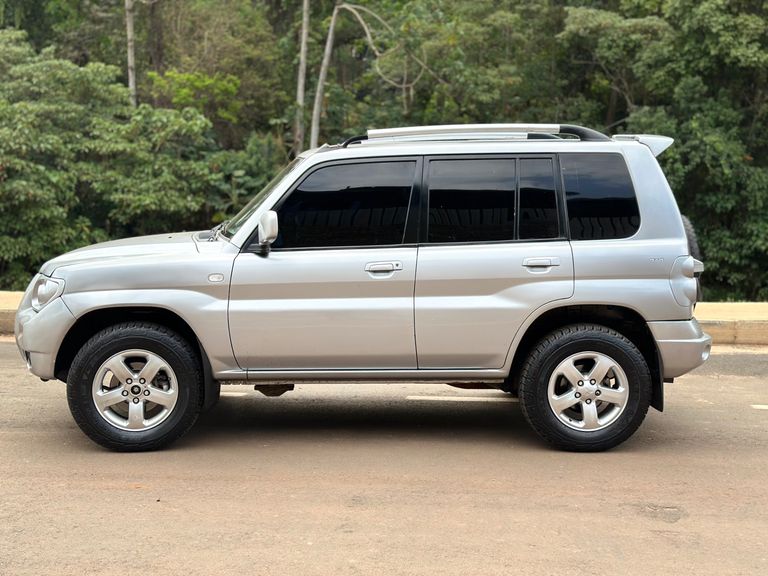 Mitsubishi Pajero TR4 2.0/ 2.0 Flex 16V 4x4 Mec.