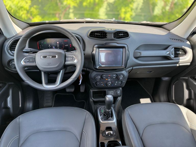 Jeep Renegade Long. T270 1.3 TB 4x2 Flex Aut.