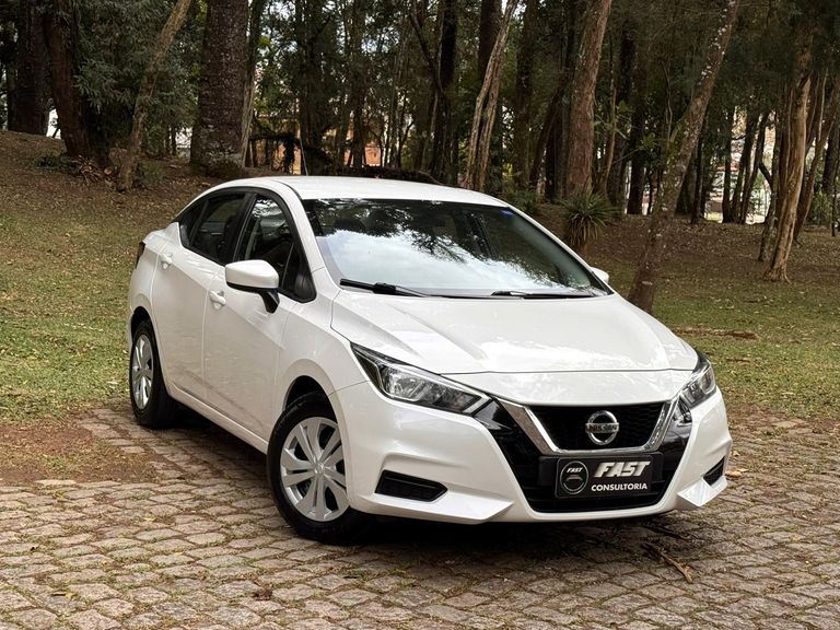 Nissan VERSA Sense 1.6 16V Flex Aut.