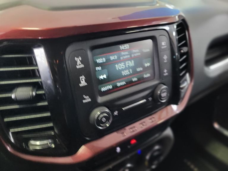 Fiat Toro Freedom 1.8 16V Flex Aut.