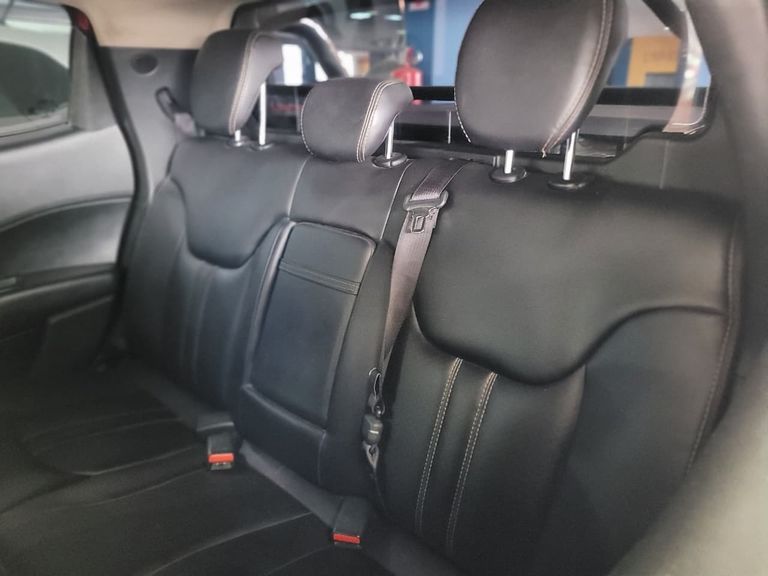 Fiat Toro Freedom 1.8 16V Flex Aut.