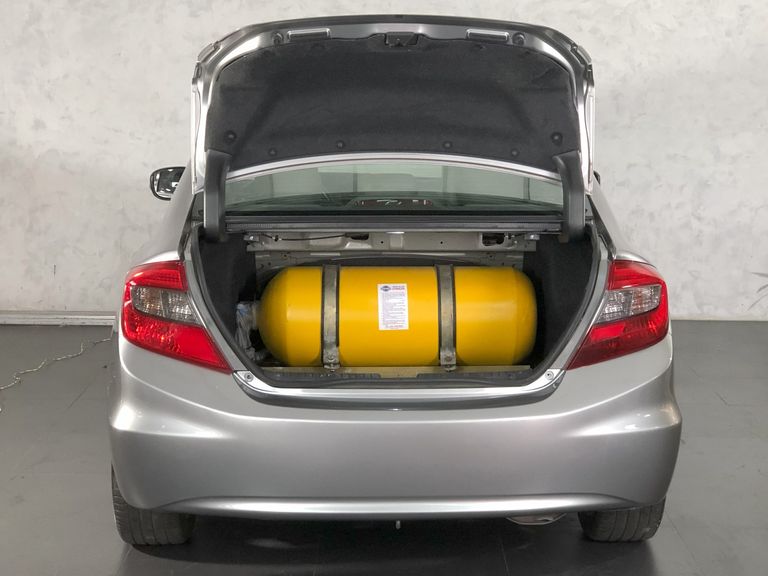 Honda Civic Sedan LXR 2.0 Flexone 16V Aut. 4p