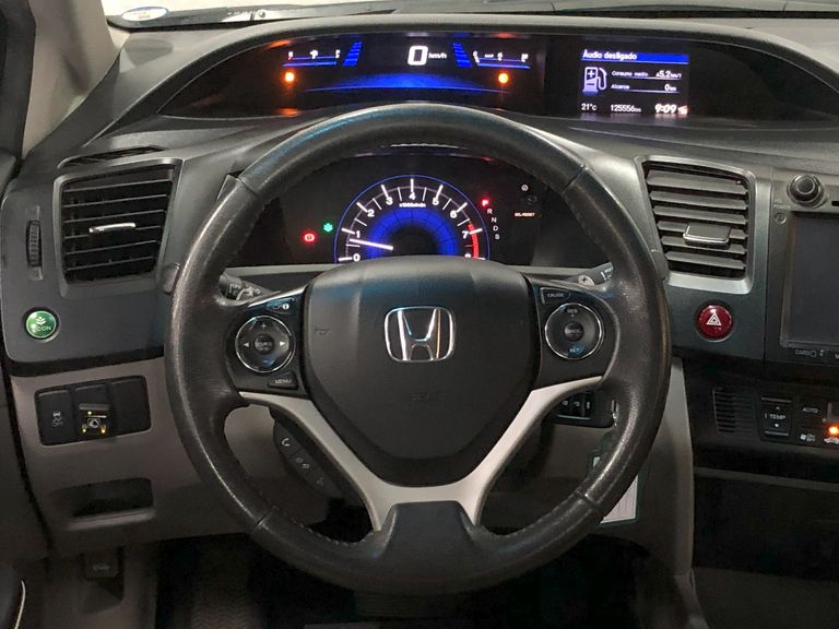 Honda Civic Sedan LXR 2.0 Flexone 16V Aut. 4p