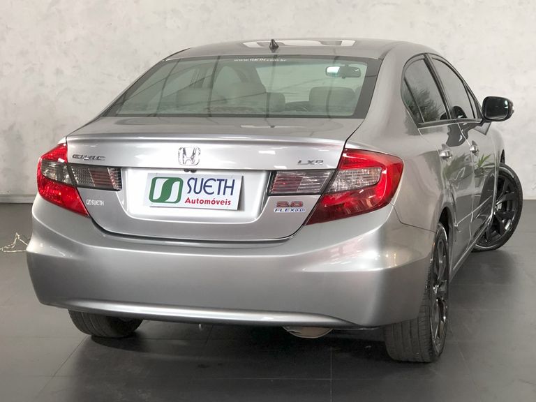 Honda Civic Sedan LXR 2.0 Flexone 16V Aut. 4p