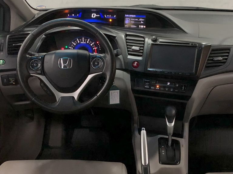 Honda Civic Sedan LXR 2.0 Flexone 16V Aut. 4p