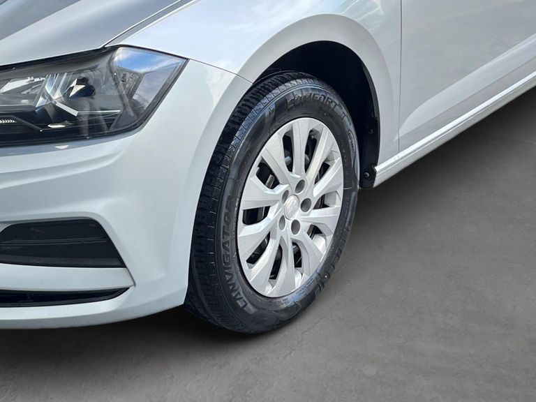 VolksWagen Polo 1.6 MSI Flex 16V 5p