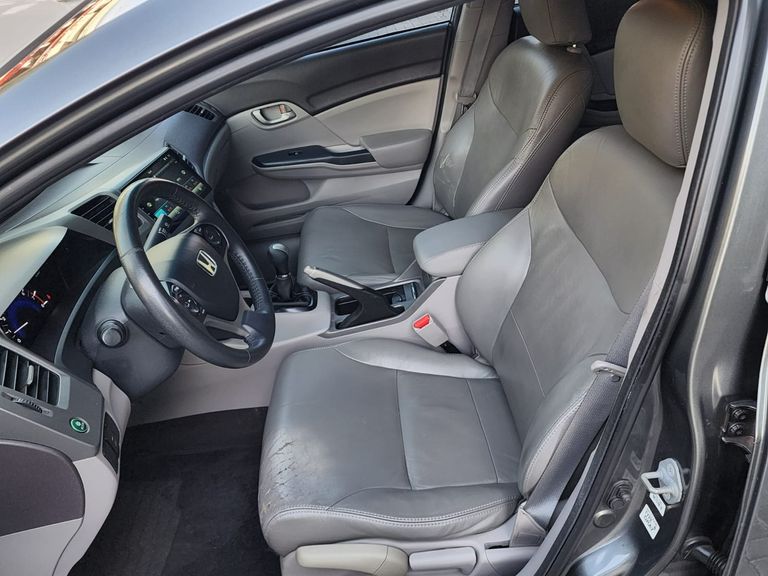 Honda Civic Sedan LXS 1.8/1.8 Flex 16V Mec. 4p