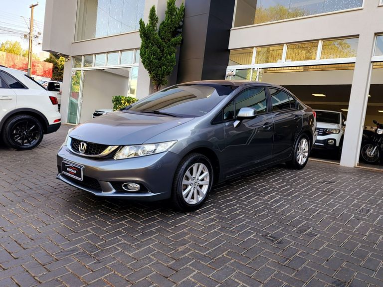 Honda Civic Sedan LXS 1.8/1.8 Flex 16V Mec. 4p