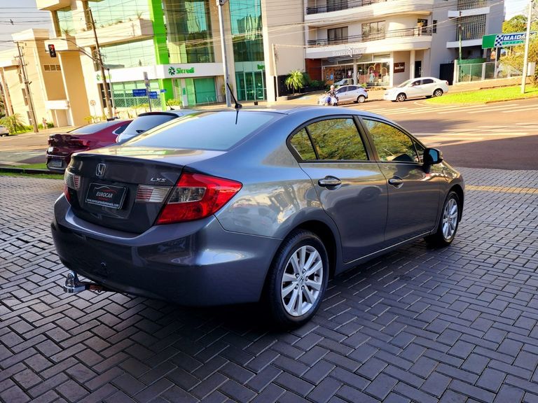 Honda Civic Sedan LXS 1.8/1.8 Flex 16V Mec. 4p