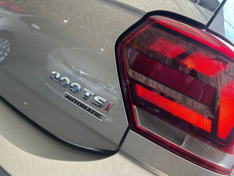 VolksWagen Polo Highline 200 TSI 1.0 Flex 12V Aut.