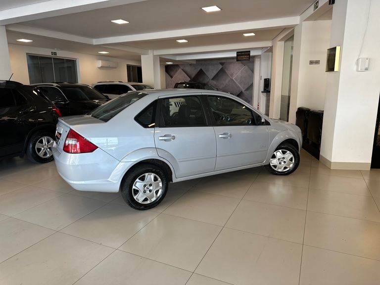Ford Fiesta Sed. 1.6 8V Flex 4p