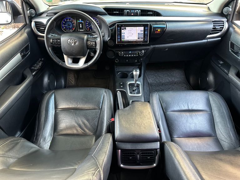 Toyota Hilux CD SRV 4x2 2.7 Flex 16V Aut.