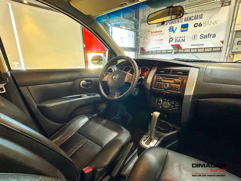 Nissan LIVINA X-GEAR SL/X-GEAR 1.8 Flex F. Aut.