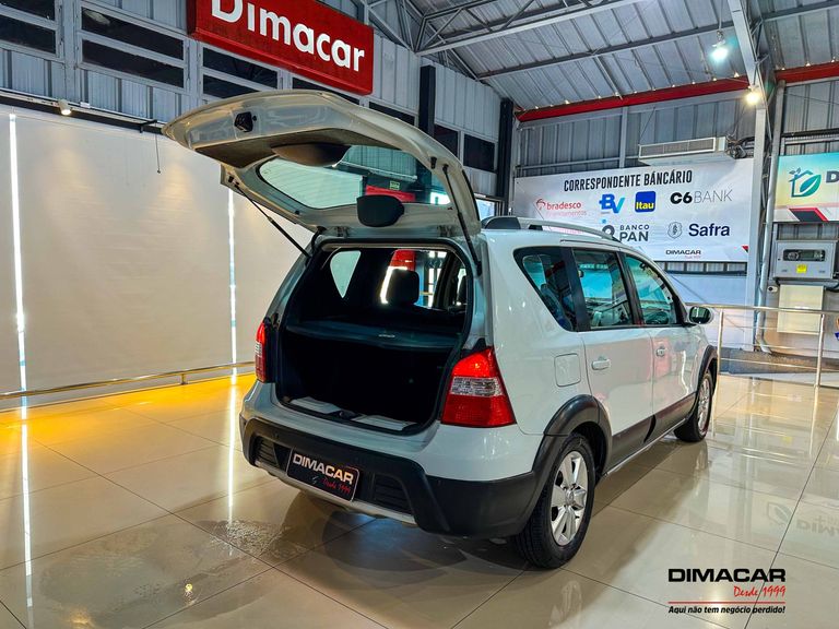 Nissan LIVINA X-GEAR SL/X-GEAR 1.8 Flex F. Aut.