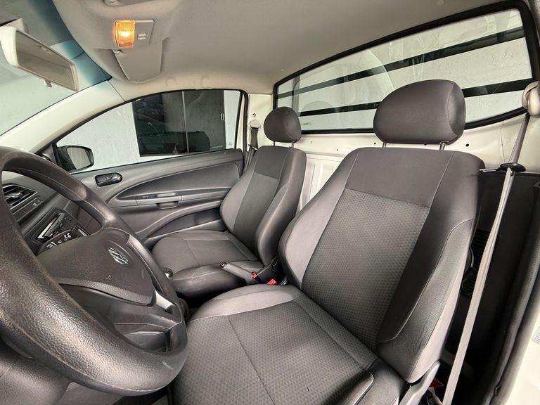 VolksWagen Saveiro Robust 1.6 Total Flex 8V