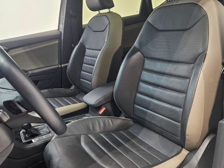VolksWagen TAOS Highline 1.4 250 TSI Flex Aut.
