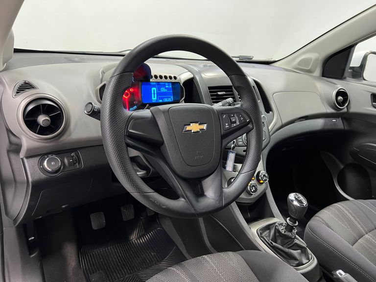 Chevrolet SONIC HB LT 1.6 16V FlexPower 5p Mec.