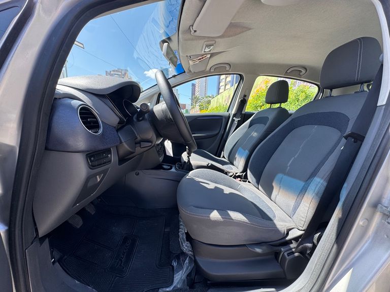 Fiat Punto ATTRACTIVE 1.4 Fire Flex 8V 5p