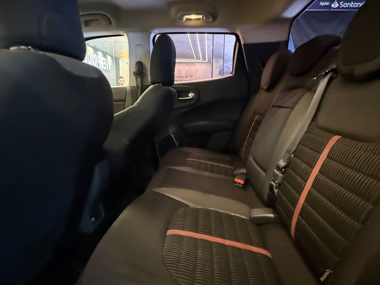 Fiat Toro Opening Edition 1.8 16V Flex Aut.