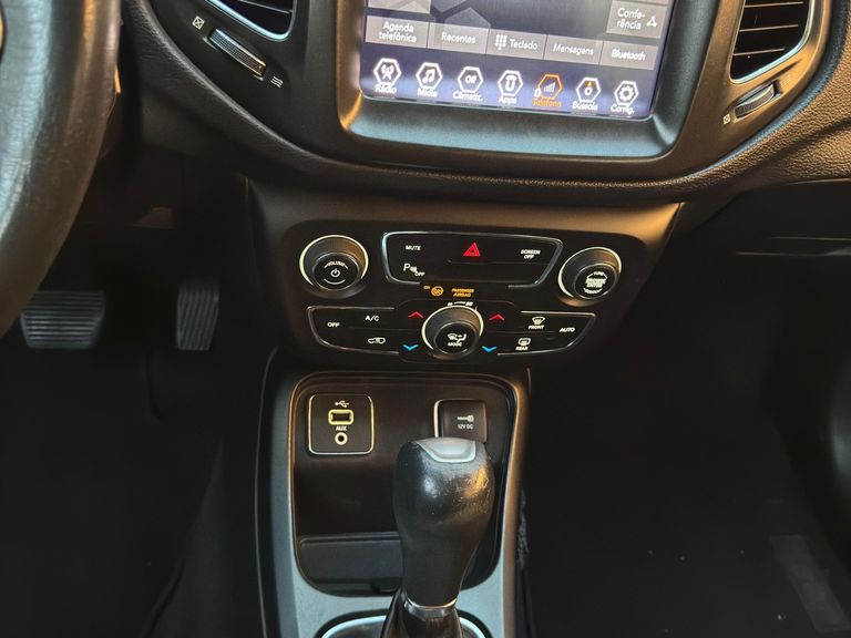 Jeep COMPASS LONGITUDE 2.0 4x2 Flex 16V Aut.
