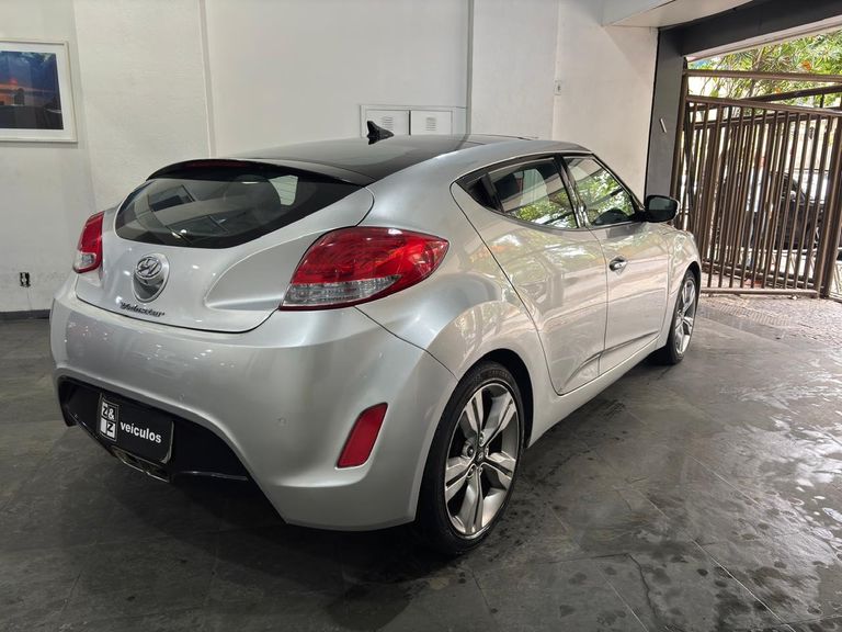 Hyundai Veloster 1.6 16V  140cv Aut.