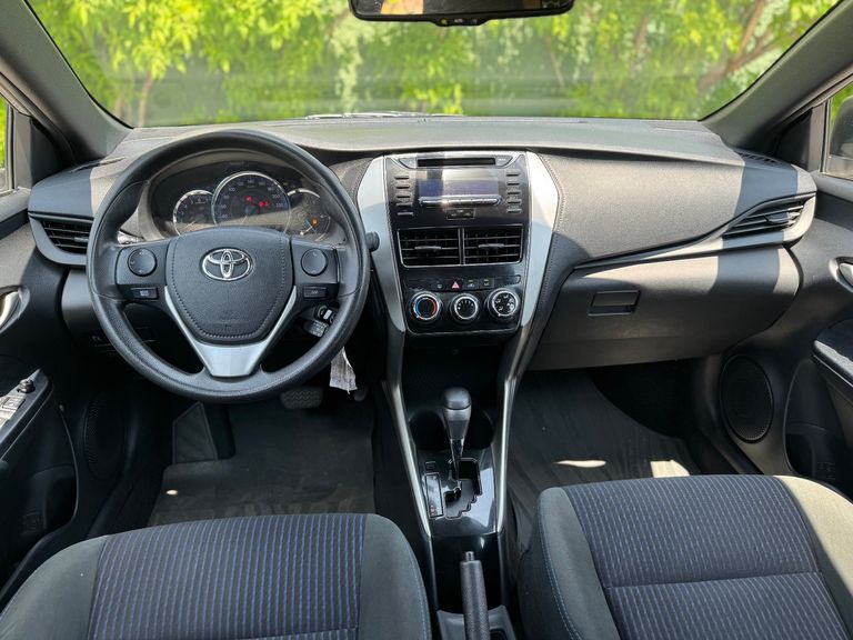 Toyota YARIS XL 1.3 Flex 16V 5p Aut.