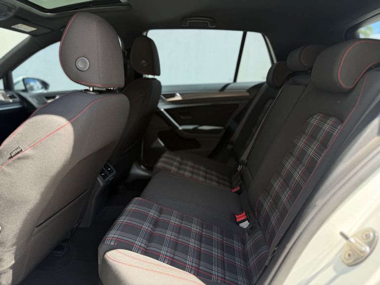 VolksWagen Golf GTi 350 TSI 2.0 230cv 16V Aut.