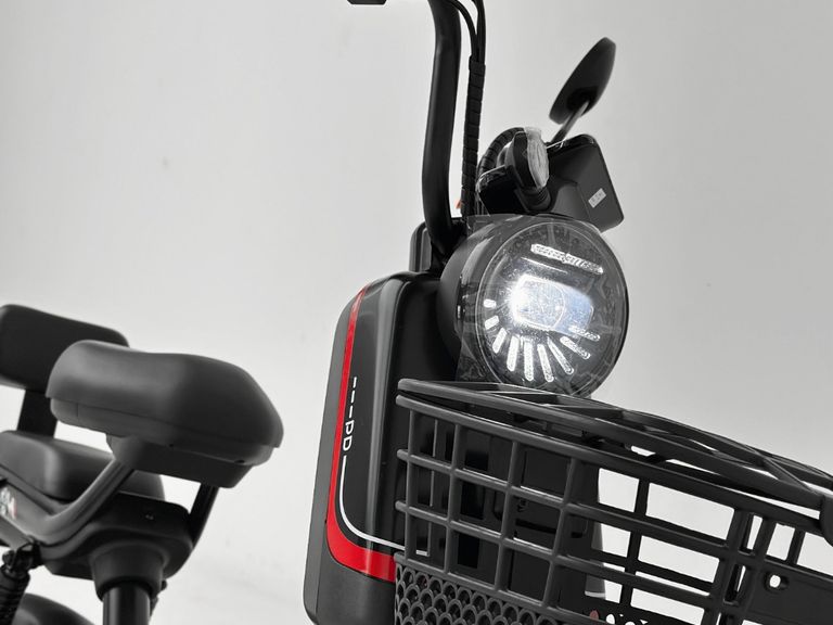 Panda SCOOTER ELÉTRICA J10