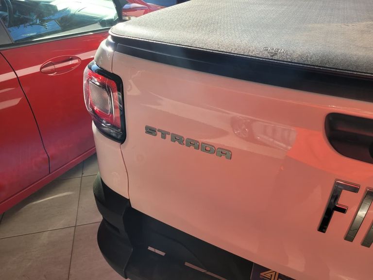 Fiat Strada Freedom 1.3 Flex 8V  CS Plus