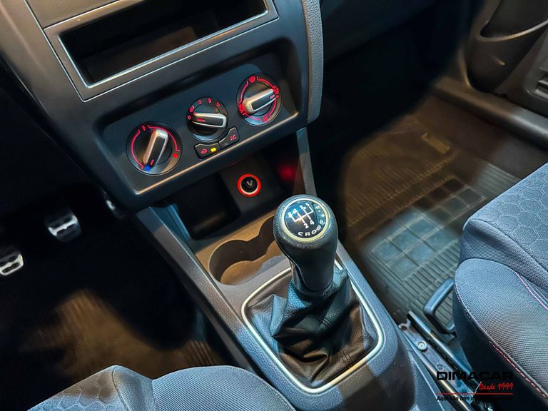 VolksWagen SpaceCross 1.6 Mi Total Flex 8V