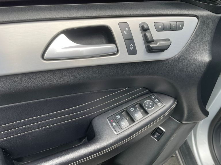 Mercedes ML-350 3.0 V6  4x4 Diesel