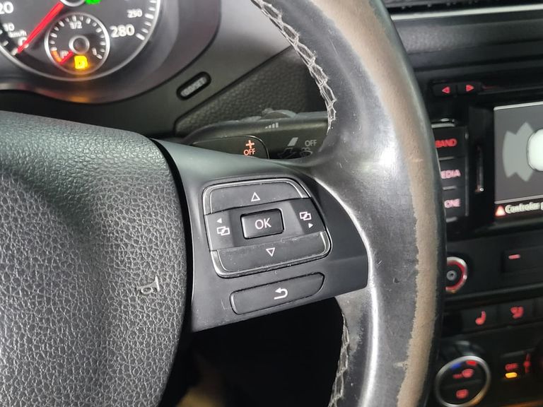 VolksWagen JETTA Highline 2.0 TSI 16V 4p Tiptronic