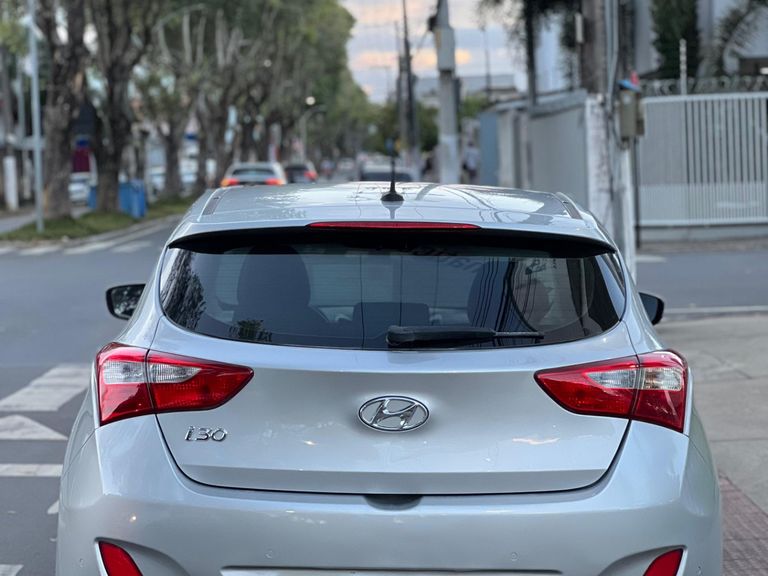 Hyundai i30 1.8 16V Aut. 5p