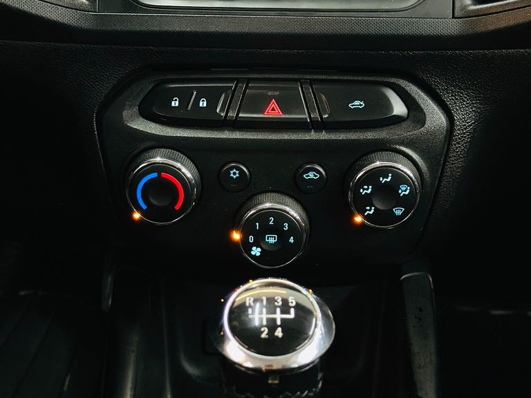 Chevrolet ONIX HATCH LT 1.4 8V FlexPower 5p Mec.