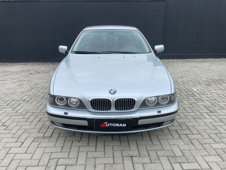 BMW 540i