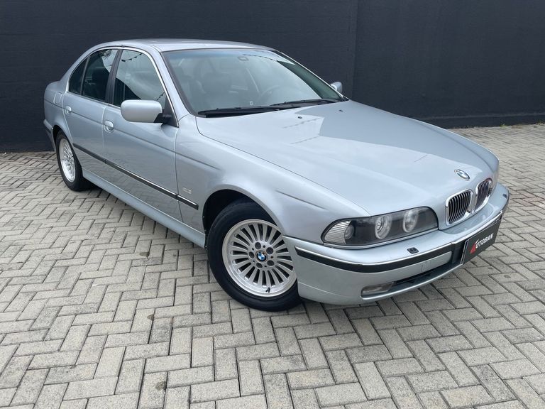 BMW 540i