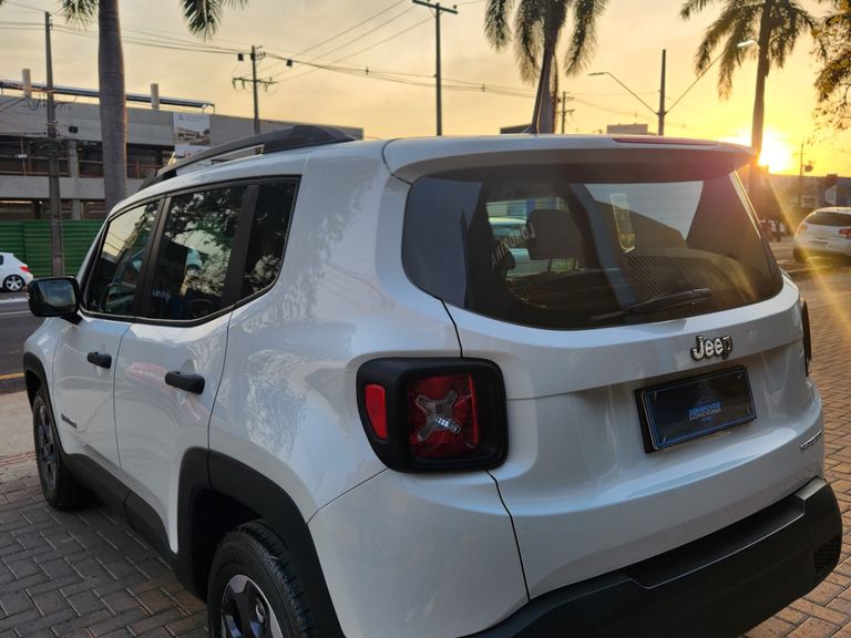 Jeep Renegade Sport 1.8 4x2 Flex 16V Aut.