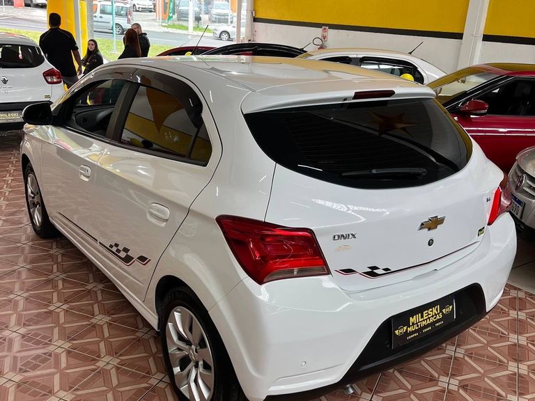 Chevrolet ONIX HATCH LT 1.4 8V FlexPower 5p Mec.