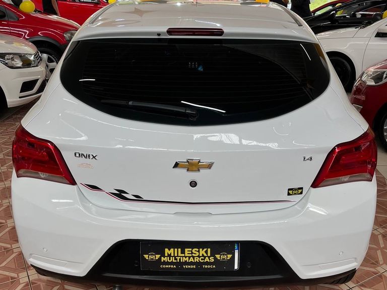Chevrolet ONIX HATCH LT 1.4 8V FlexPower 5p Mec.