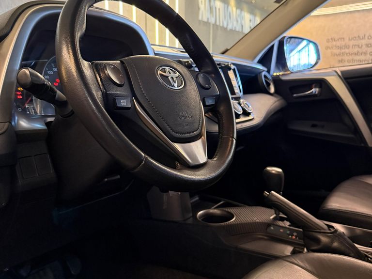 Toyota RAV4 2.0 4x2 16V Aut.