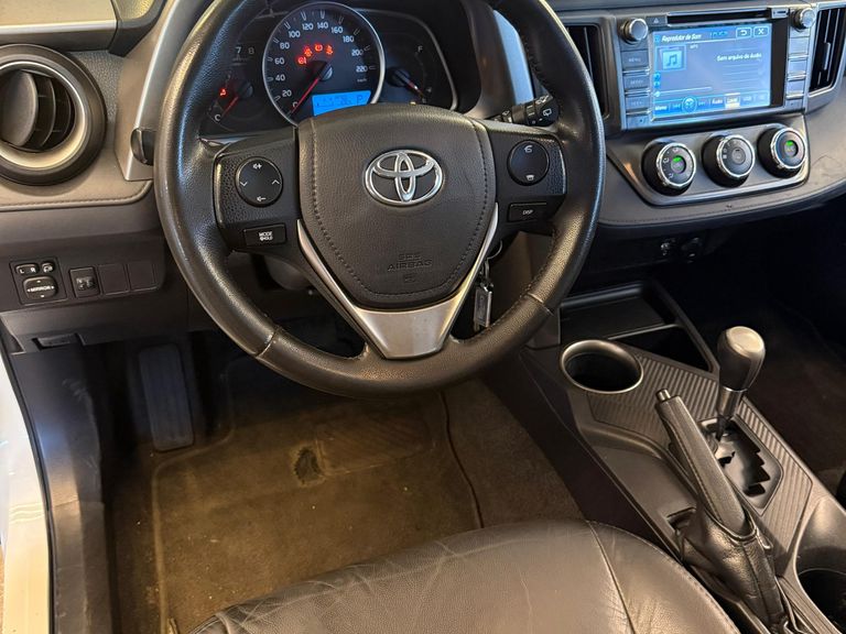 Toyota RAV4 2.0 4x2 16V Aut.
