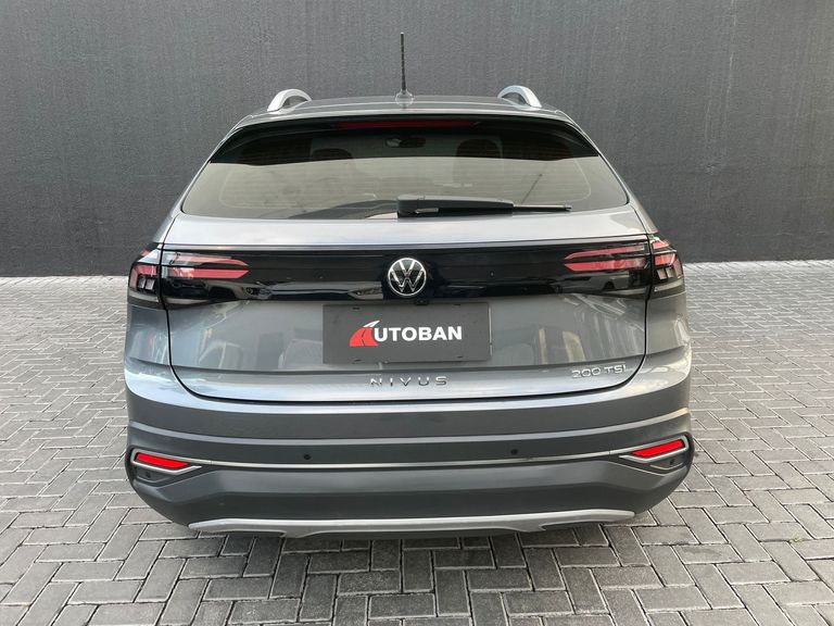 VolksWagen Nivus Highline 1.0 200 TSI Flex Aut.
