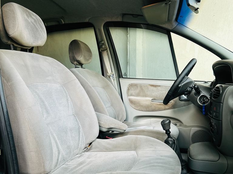 Renault Scénic Privilège Hi-Flex 1.6 16V